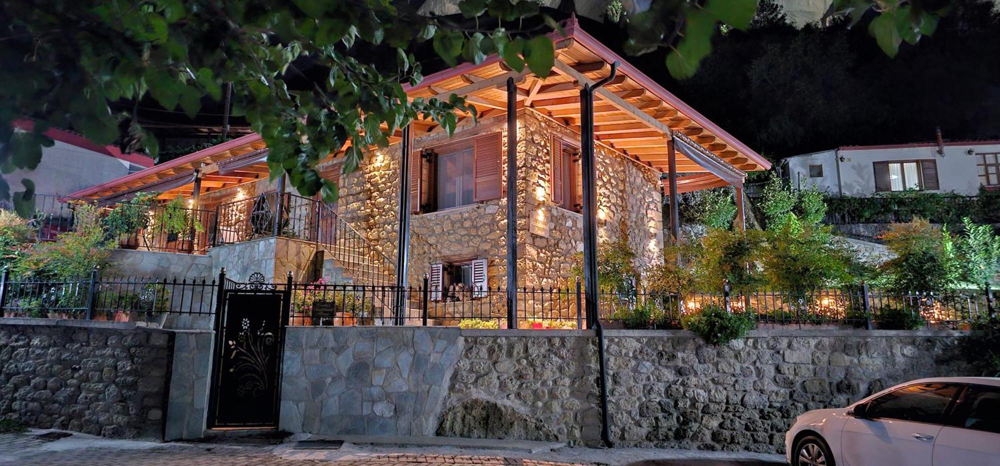 Voulas Traditional House Meteora 1 كالامباكا المظهر الخارجي الصورة